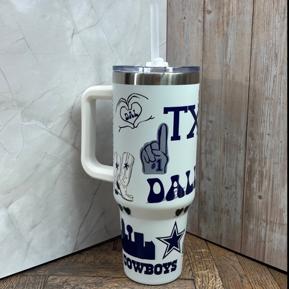 Dallas Cowboys Officially Licensed Game Day Spirit 40 oz Tumbler - New in Box - Picture 3 of 6